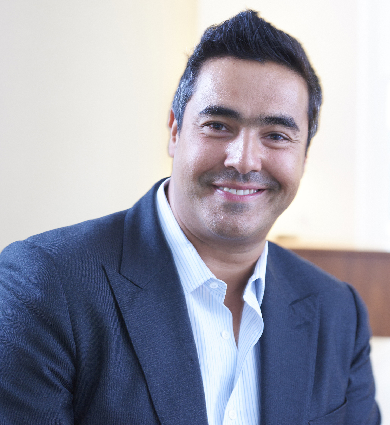 {{imageAltText(storage/images/Raj Tulsiani 1 small.jpg)}}